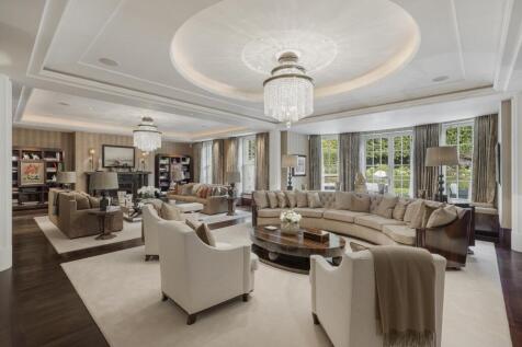 10 bed, 8 bath House in London - Photo 2