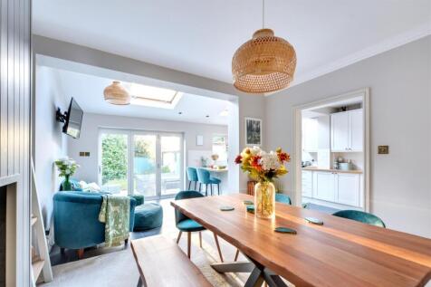 Dining Room_2.jpeg