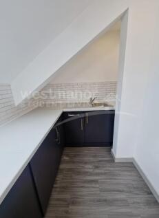 FLAT 67 KITCHEN