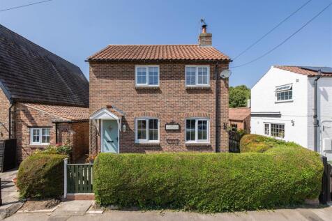Garden Cottage External-2.jpg