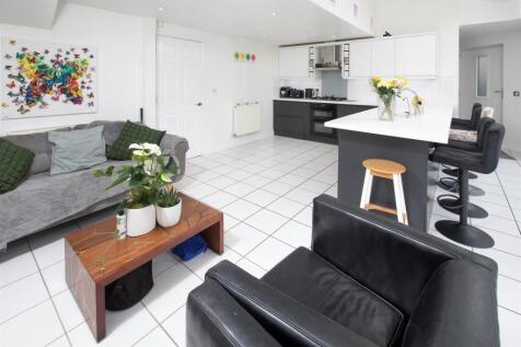 35 Coniston close 12.jpg