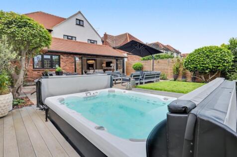Property Image 28