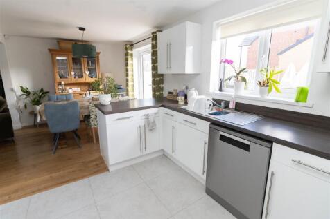 Kitchen Dining Room