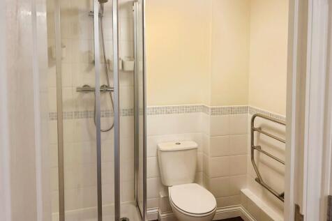 34a15e63-Bathroom...