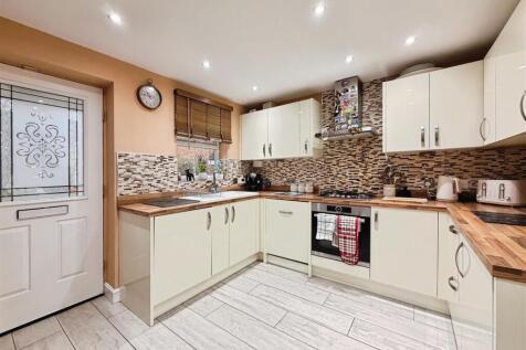 416b6518-A-4917-A158-2F6468AD557C-3371-00000278003