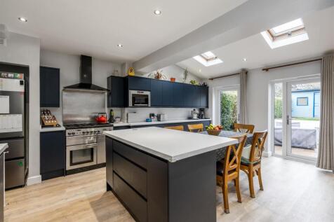 36 Packwood Close_14.jpg