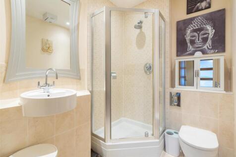 Apartment 4 Katherine Place_7.jpg