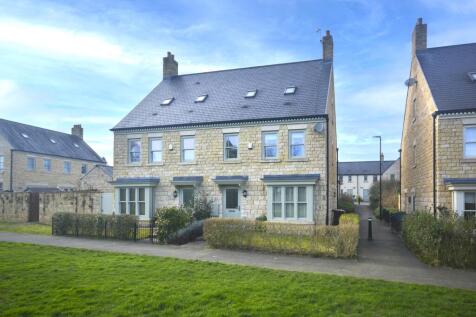 A beautifully presented modern four/ five bedroom semi-detached house, located within the highly sought-after town of Boston Spa