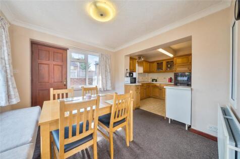 Kitchen & Diner