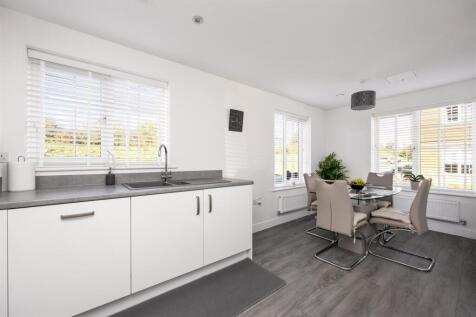 Impatiens Place_1-011.JPG