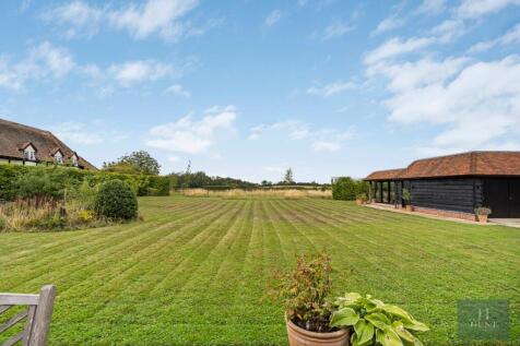 Gardens & View