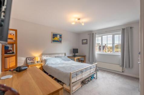 Brook Farm Close-7.jpg