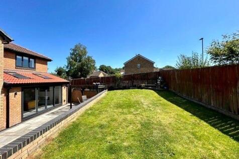 South Facing Rear Garden