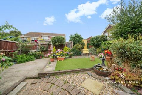 Peregrine Drive, Sittingbourne - Rear garden