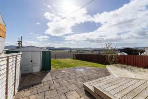 12, Daleally Crescent Errol-11.jpg