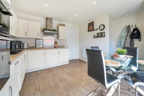 4 Sedgefield Drive, Towcester