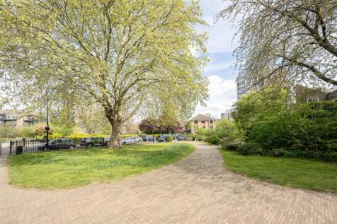 Arcadia Street, E14