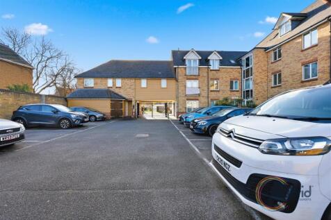 Property Image 11
