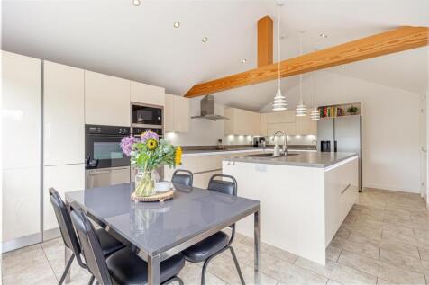 Kitchen-1.jpg