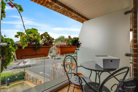 07-7454JHMCS - 22 Lewis House - 19.jpg