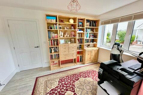 IMG-20240812-WA00...