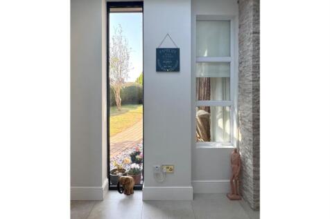 Apartment 1 - Entrance Hall