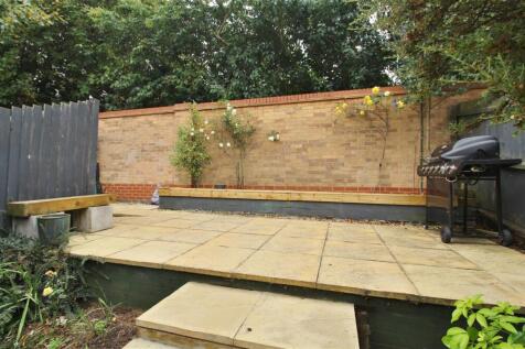REAR GARDEN -