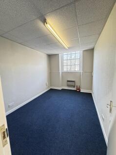 Office to rent in scissett