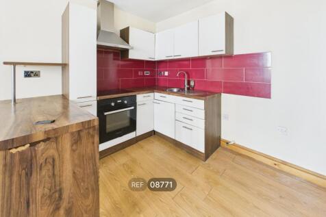 1 Bedroom Flat in WF8 1PQ