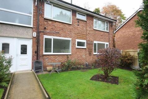 Available to rent in sought-after Mossley Hill, this spacious 2-bedroom ground-floor apartment benefits from a private garden, secure garage, modern fitted kitchen and excellent transport links. Close