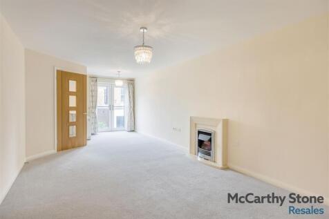 8690740-interior06.jpg