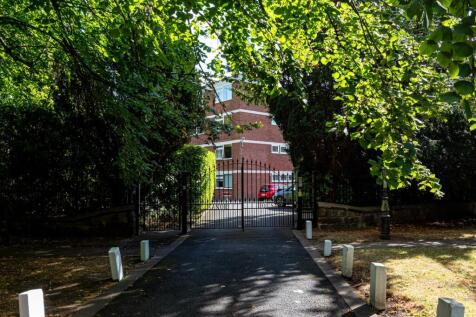 Flat 6, The Manor House-external-06.jpg
