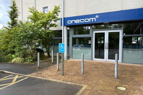 Office to rent in guiseley