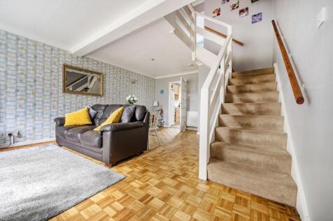 Living Room/ Dining Room