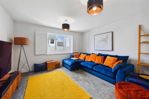 Lounge.
