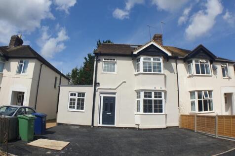 6 Bedroom Semi-Detached in OX4 2AZ