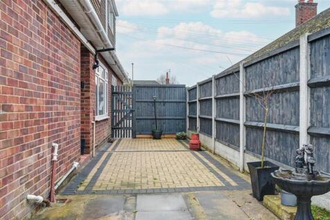 Side of property.jpg