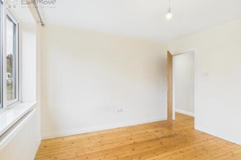 CAM05065G0-PR0010-STILL007