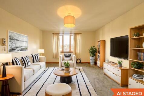 Lounge - STAGED