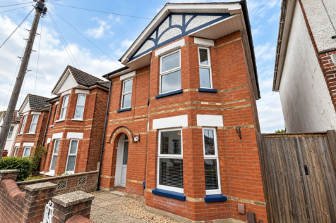4 Bedroom Detached in BH9 1HB