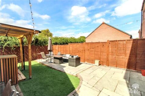 Sizeable Patio