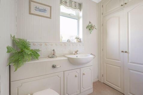 Dressing Room/ Ensuite