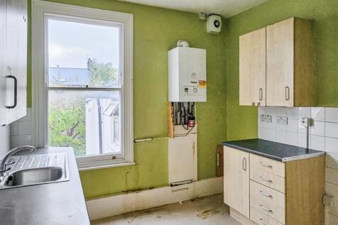 125B Harley Road, Harlesden, London NW10 8AY