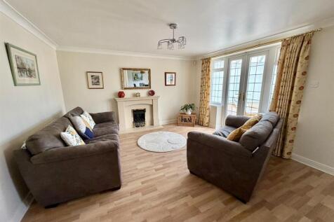 Dunbottle Way - Mirfield (23).jpeg