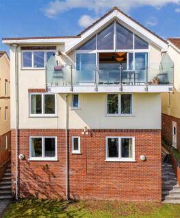 A05 - 23 Windmill Gardens Paignton - 260420.JPG