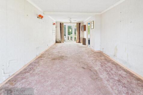 CAM02600G0-PR0778-STILL015.jpg