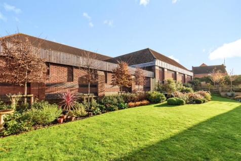 Lodge Gardens.jpg