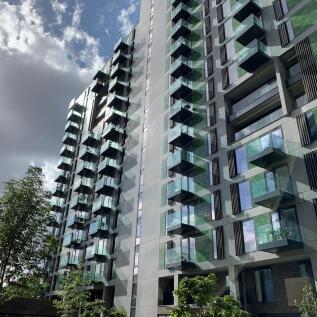 BRAND NEW APARTMENT - Martin & Co are pleased to offer this brand new two bedroom 7th floor apartment in the new Salboy development next to Blackfriars Road M3 Manchester.