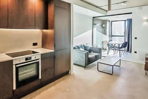 LUXURIOUS residential development in Manchester that everybody is talking about! Ultra modern apartments in the heart the city's newest neighbourhood. Features include RESIDENTS ROOFTOP.