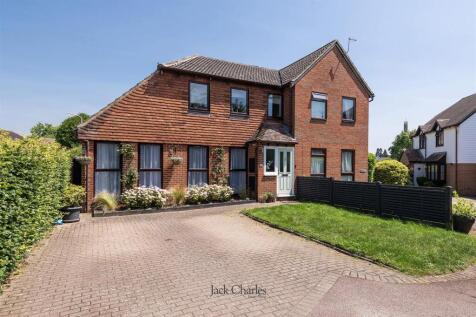 18 Maltings Close, TN11 0DY 001.jpg